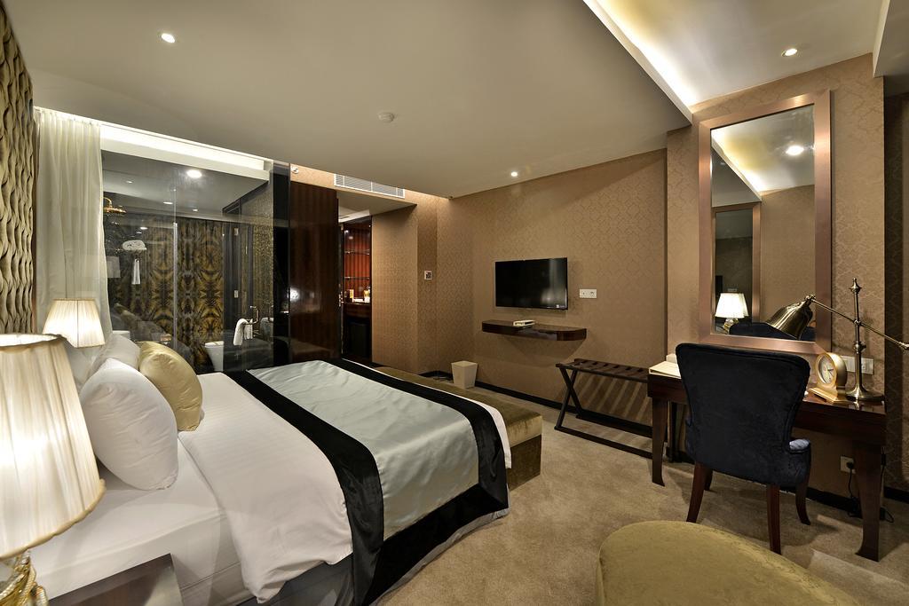 Hotel Amaroossa Grande Bekasi Exteriér fotografie