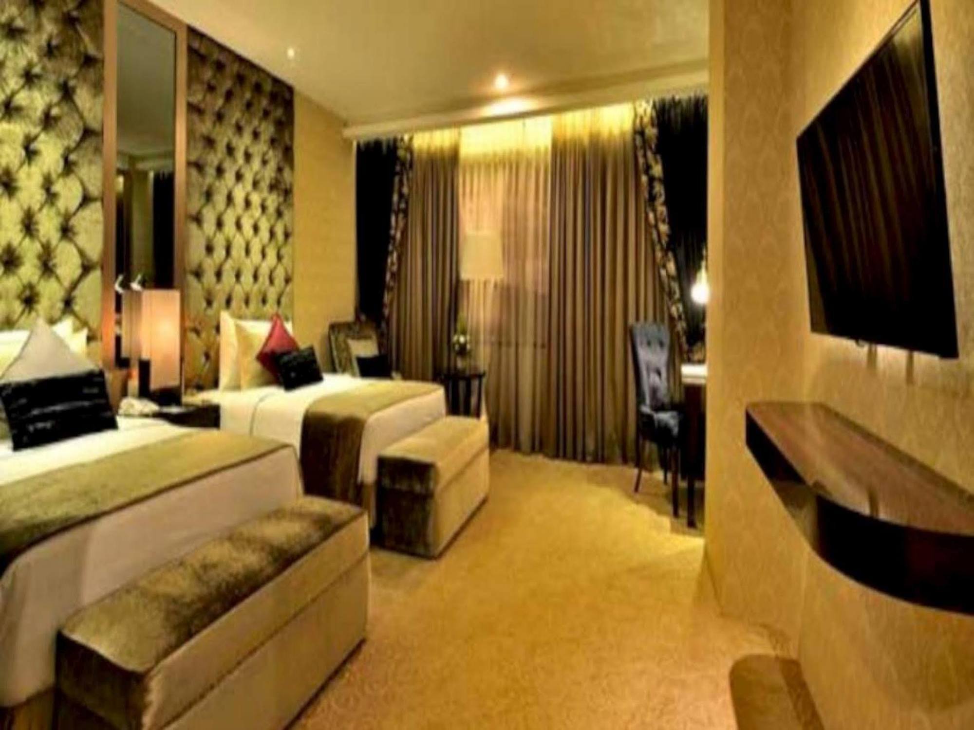 Hotel Amaroossa Grande Bekasi Exteriér fotografie