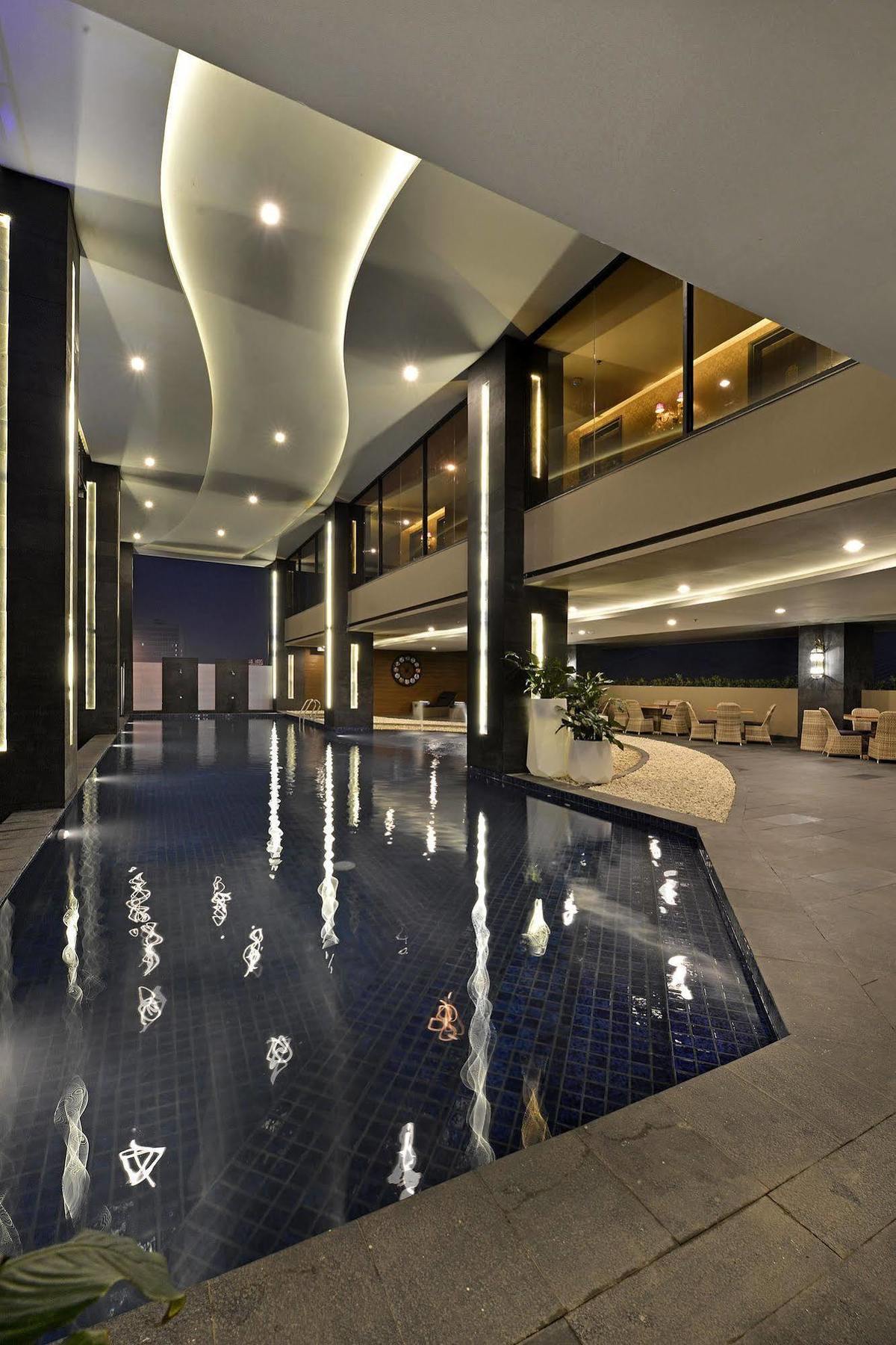 Hotel Amaroossa Grande Bekasi Exteriér fotografie