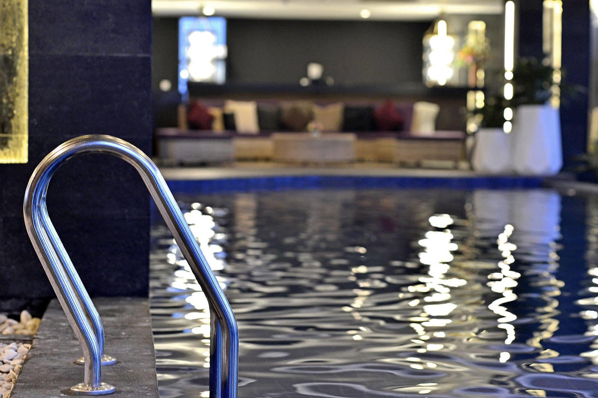 Hotel Amaroossa Grande Bekasi Exteriér fotografie